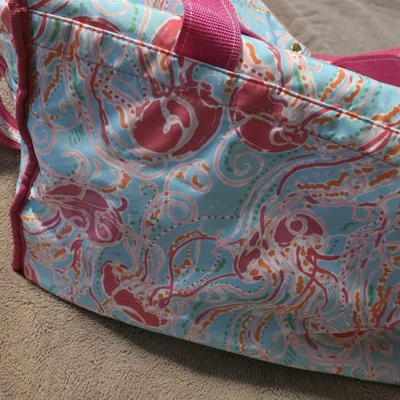 Lilly Pulitzer Insulated Cooler Tote Jellies Be Jammin - Picture 9 of 14